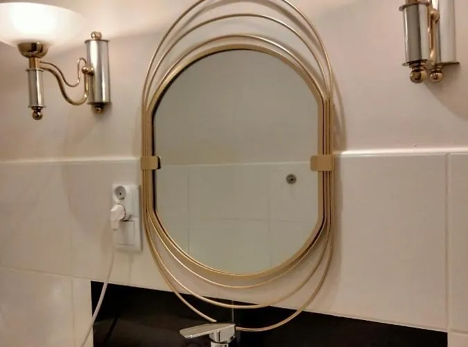 Uroczy Loft Lägenhet *